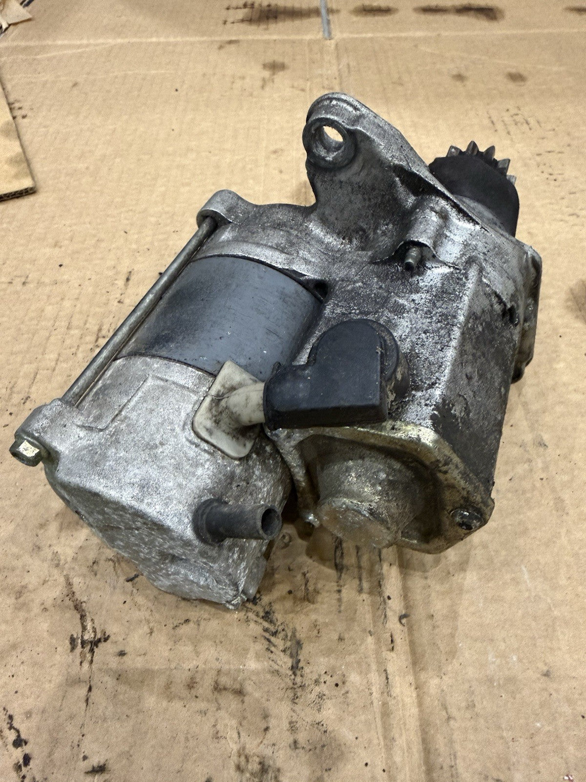 02-03 TOYOTA CAMRY 02-06 SOLARA 02-03 ES300 Starter Motor 2.4 3.0 OEM 13 TOOTH