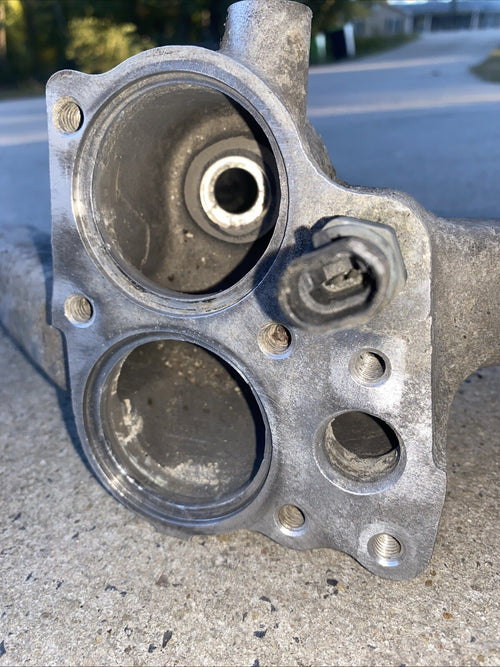 01-04 Chevy 6.6 Duramax LB7 COOLING THERMOSTAT HOUSING